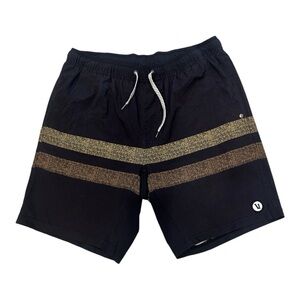 Vuori Kore Shorts Black Saffron quick Drying SZ L